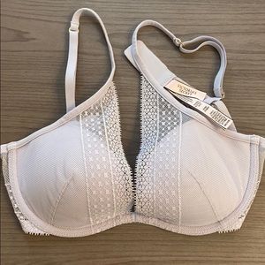 Incredible by Victoria secret Plunge bra!
